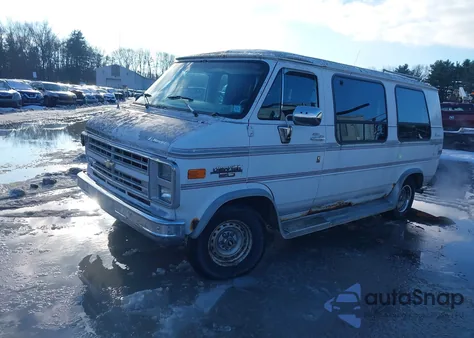 1991 Chevrolet G20 from USA, damaged, VIN 1GBEG25K2M7128796
